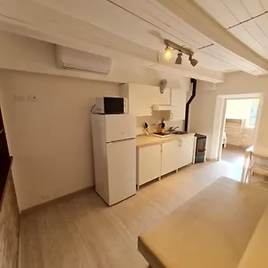 Al Castello - Aeroporto Delle Marche - Ancona Apartment